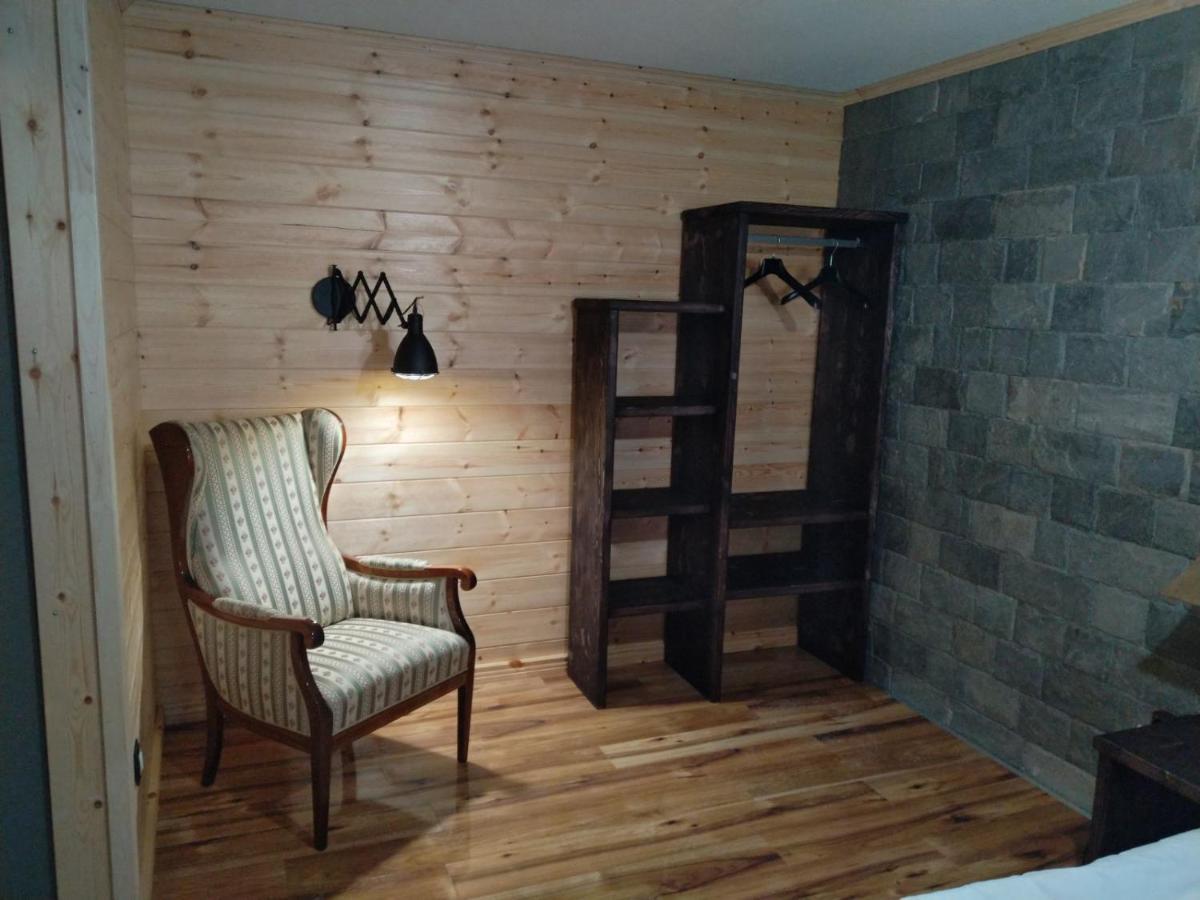 Algara Hut Hotel Panichishte Bagian luar foto