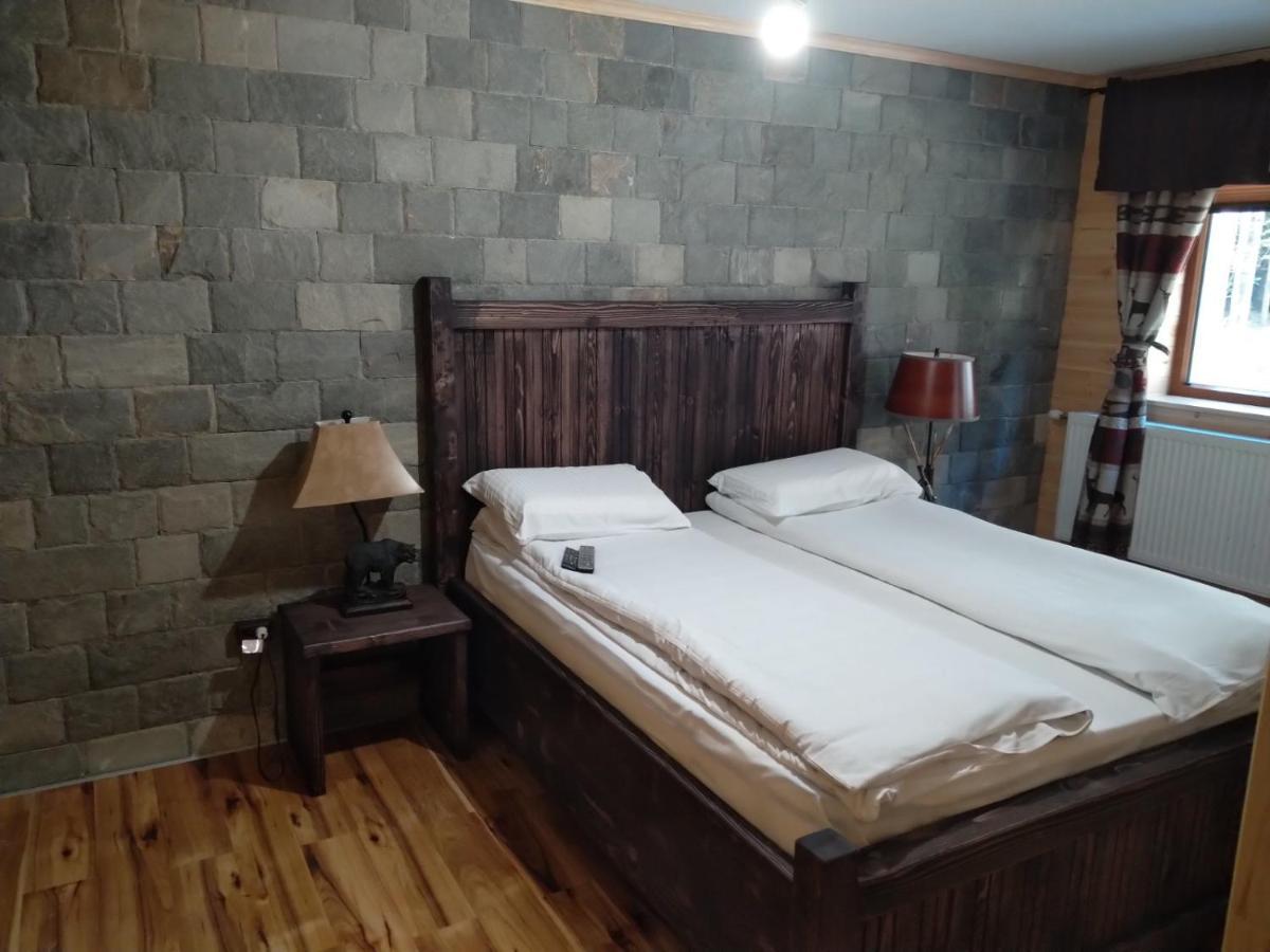 Algara Hut Hotel Panichishte Bagian luar foto